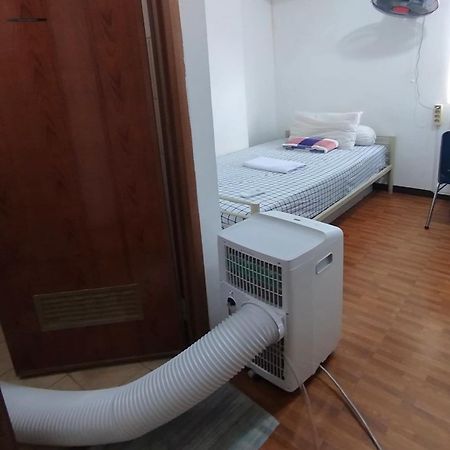 ג'קרטה Amazing View Apartment At Kemayoran Jiexpo -Min Stay 3 Nights- מראה חיצוני תמונה
